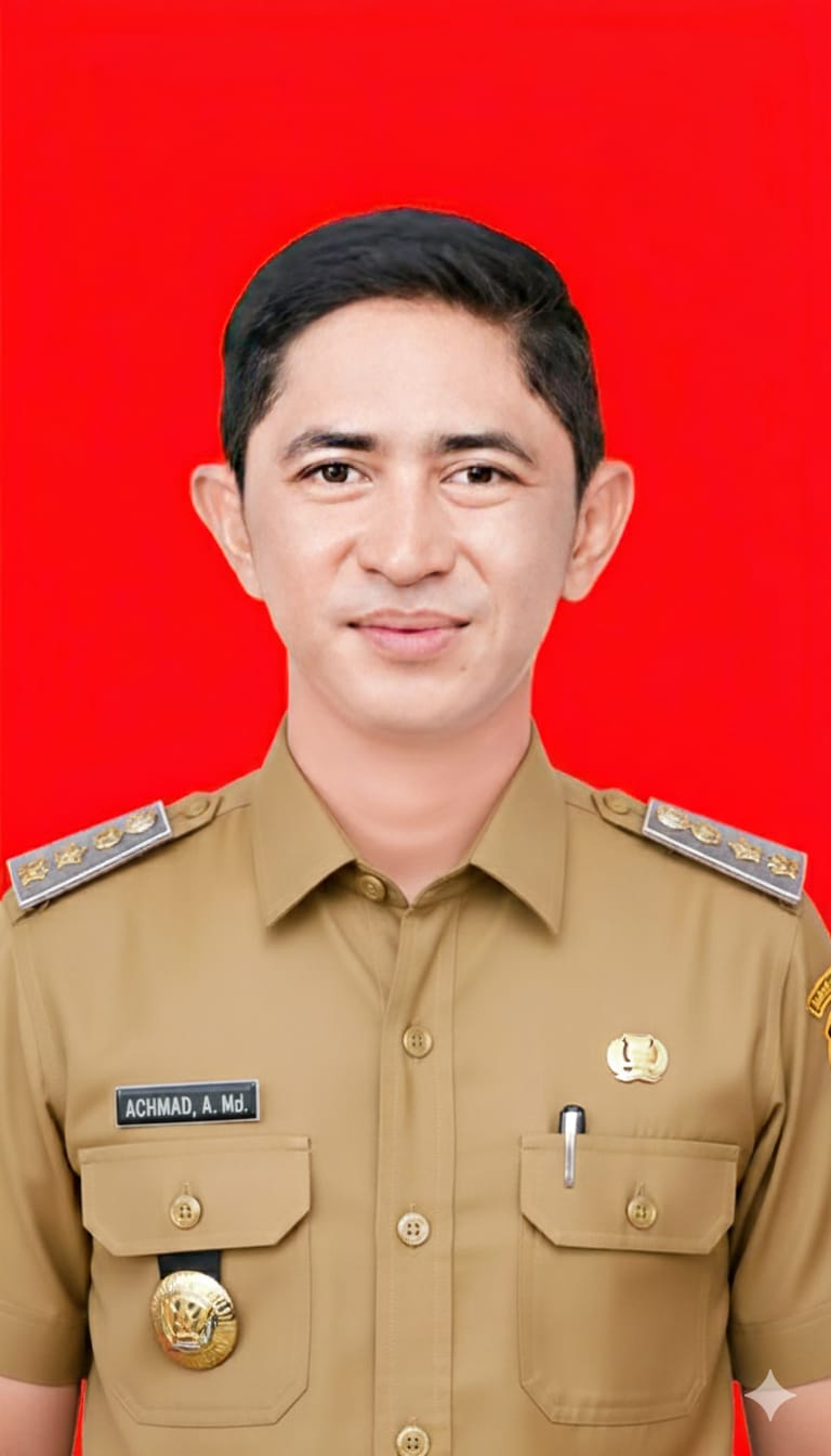Achmad (Kaur Umum dan Perencanaan)