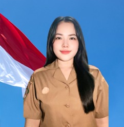 Liana Sari (Staff Desa)